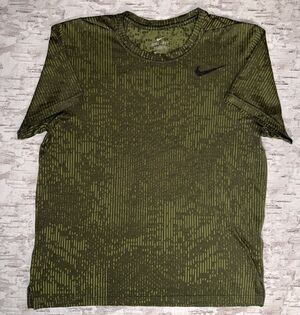 Nike Dri-Fit Green Digital Camo Athletic T-shirt Men's Medium